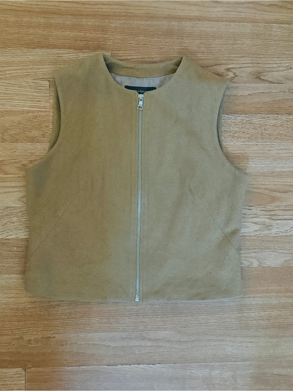Wool & Cashmere Blend Women's Vest Camel Zip-Front